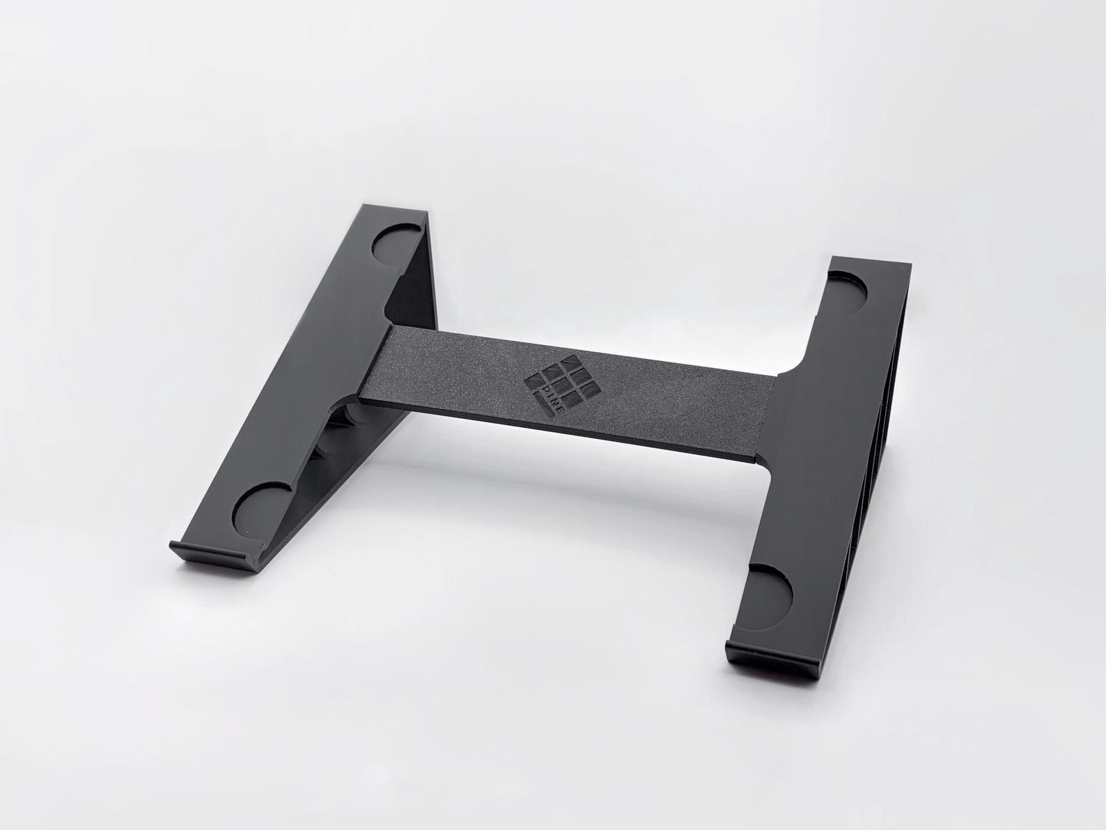 Arturia Microfreak Synthesizer Stand