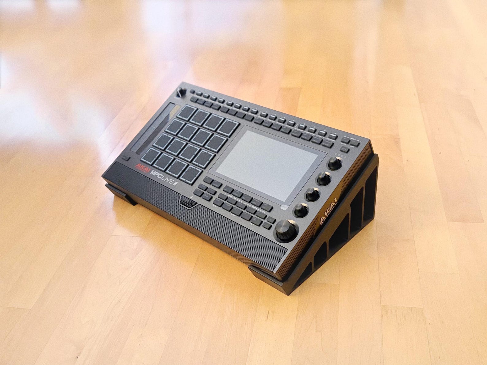 Akai MPC Live III / Live 3 Stand